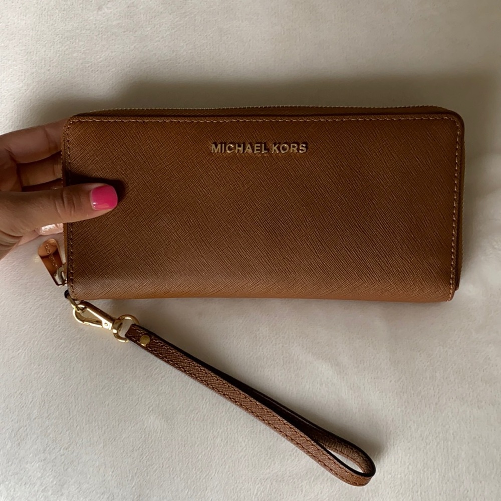 Michael Kors wallet